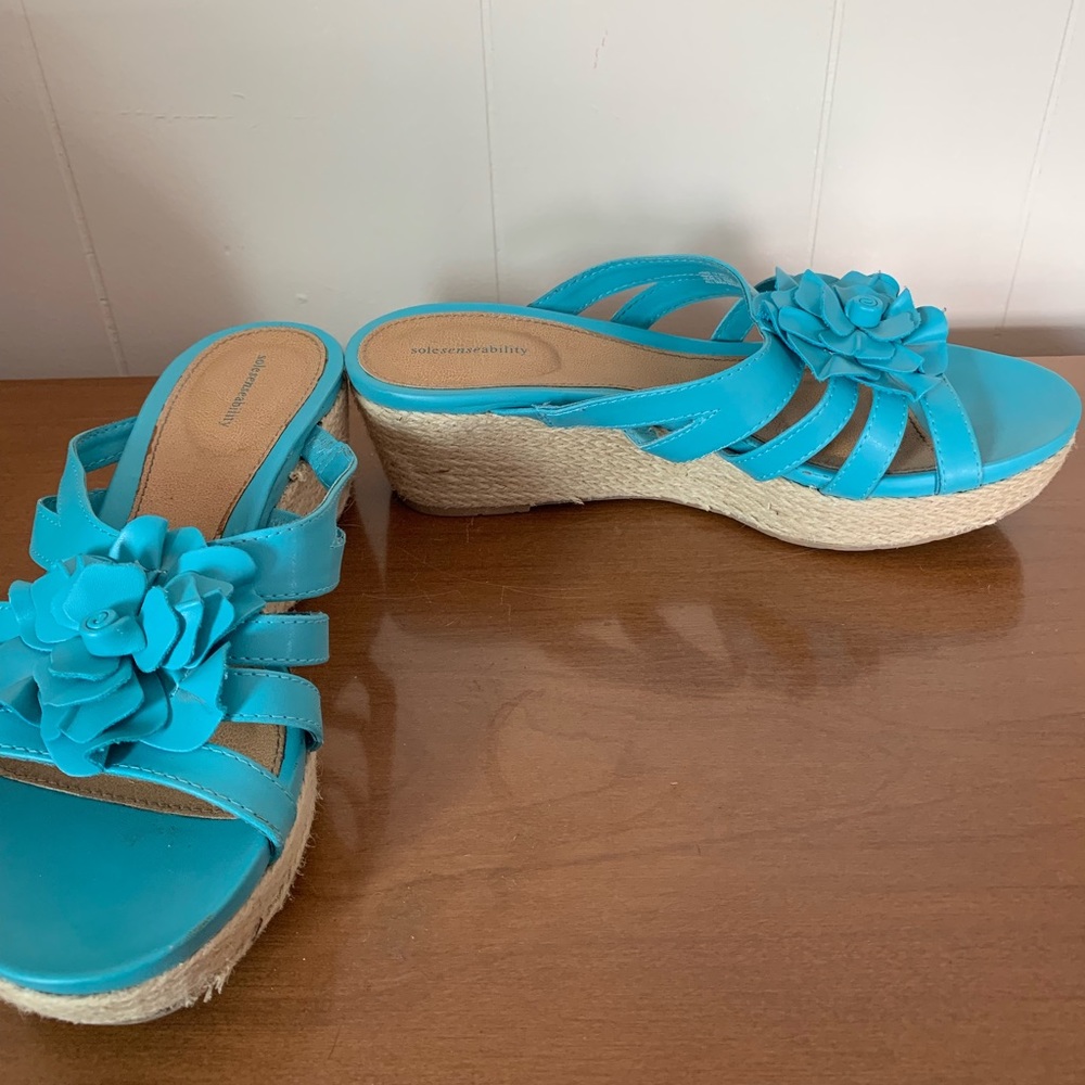 Solesenseability Sandals